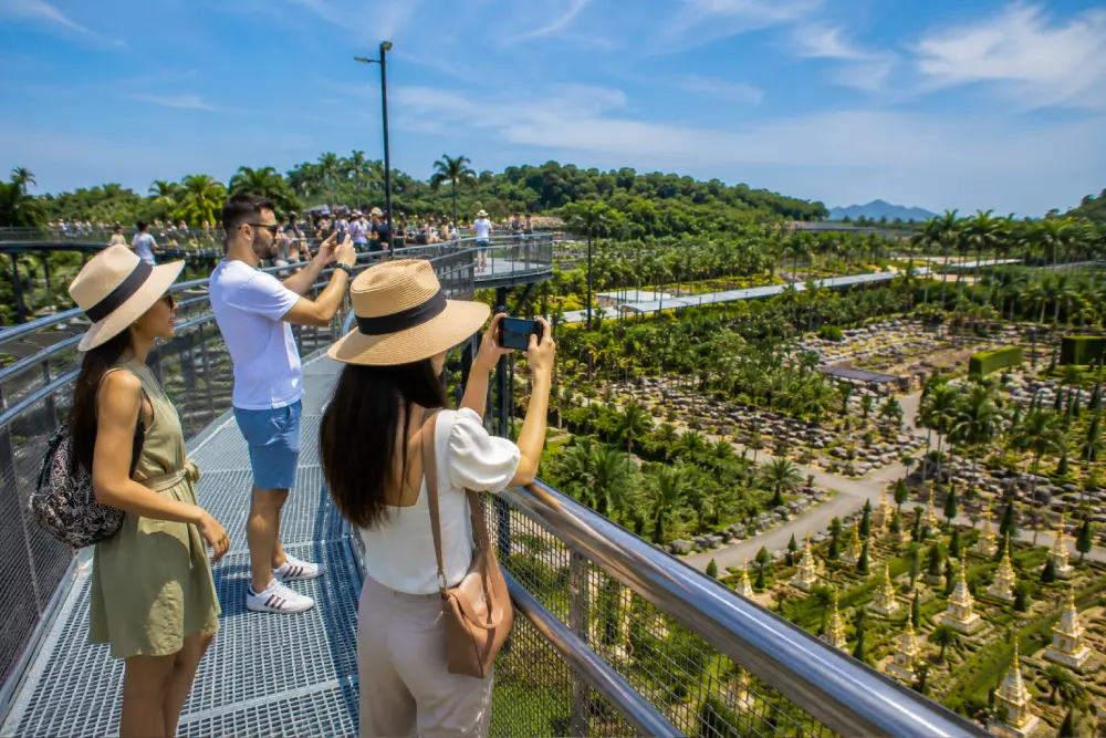 Skywalk Garden